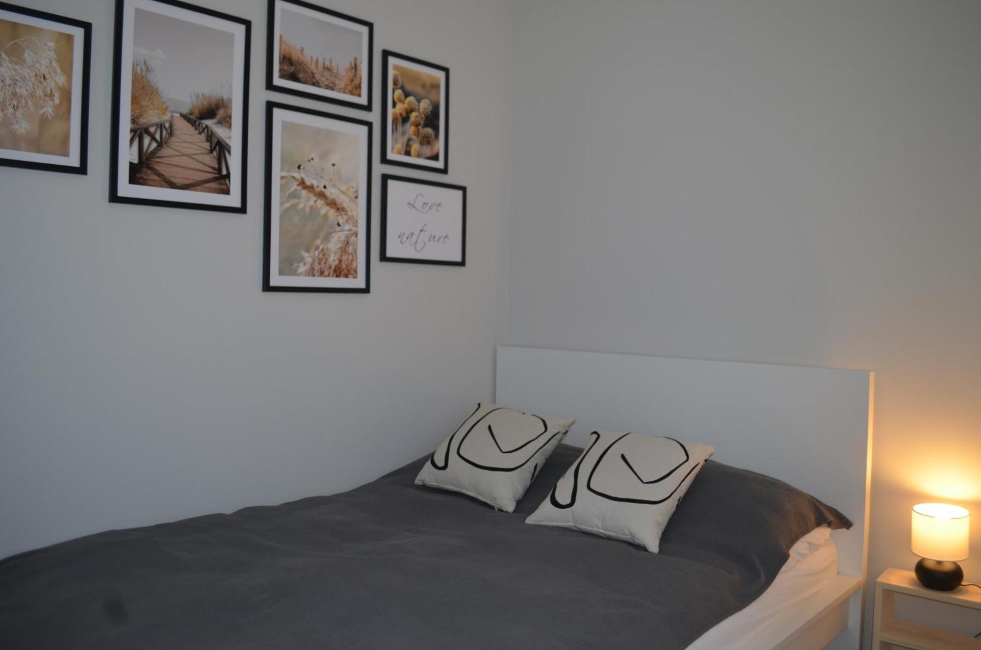 Apart City Break Apartament Świebodzice Exteriör bild